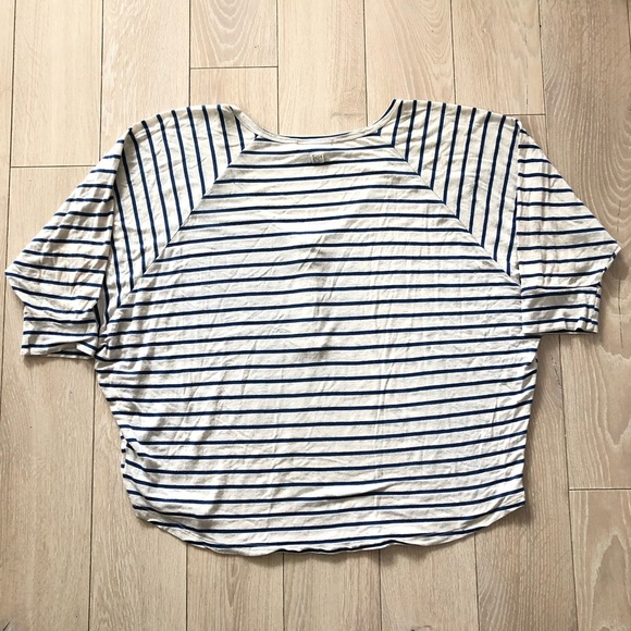 Billabong Dolman Sleeve Striped T Shirt in Blue & White Size L - Picture 9 of 13